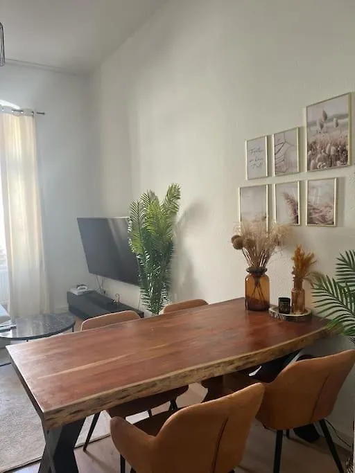 Helle Stadtwohnung In Flingern Dusseldorf Apartment